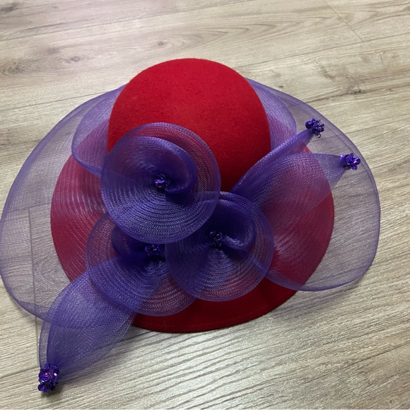 Kentucky Derby Womens Red Hat main image 9